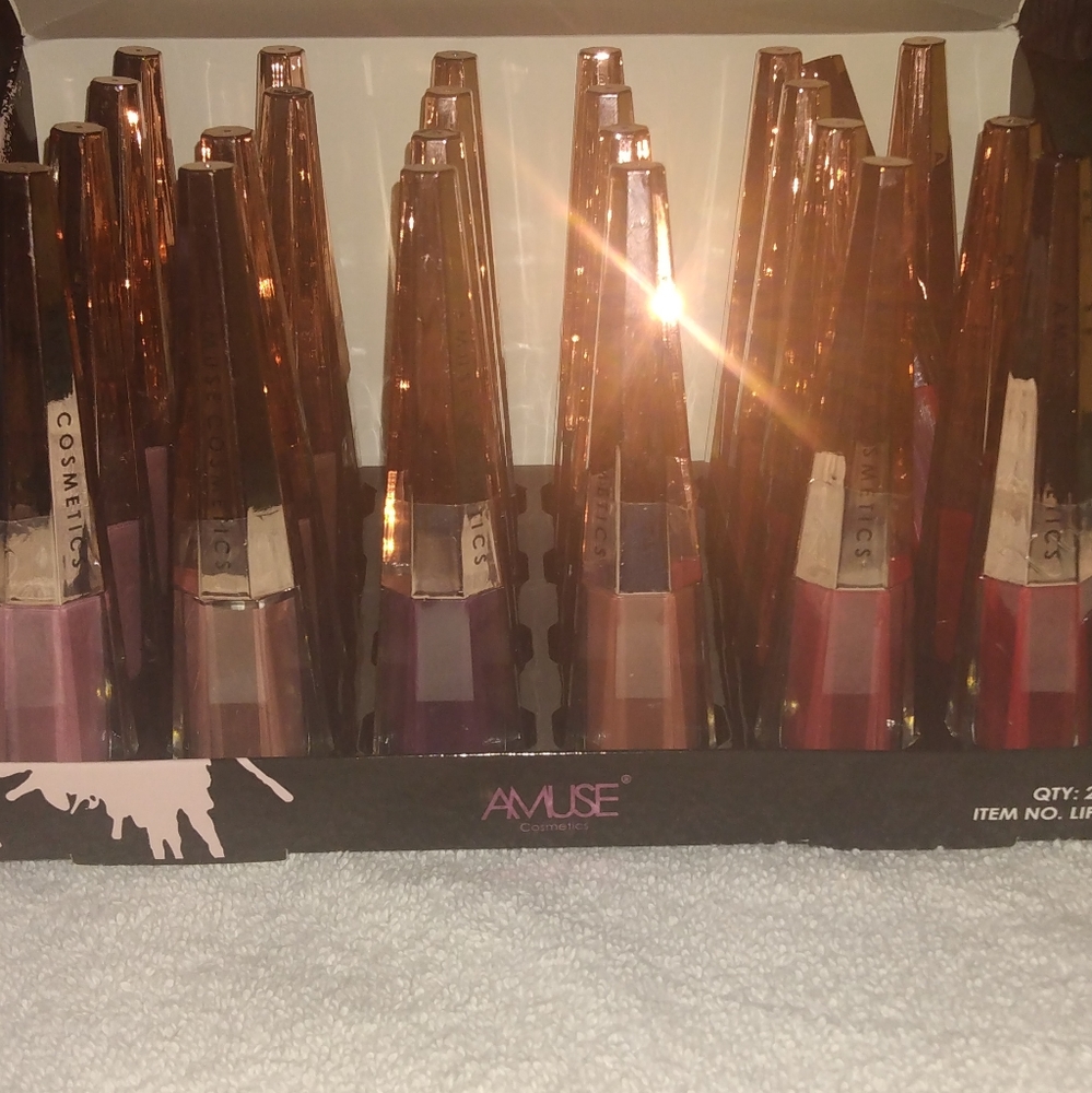 Amuse bad gal matte liquid lipstick